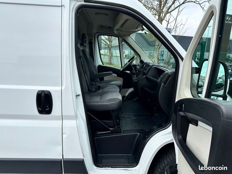 Peugeot BOXER FG 335 L3H2 2.2 HDI 110 FAP PACK CD CLIM (image 9)