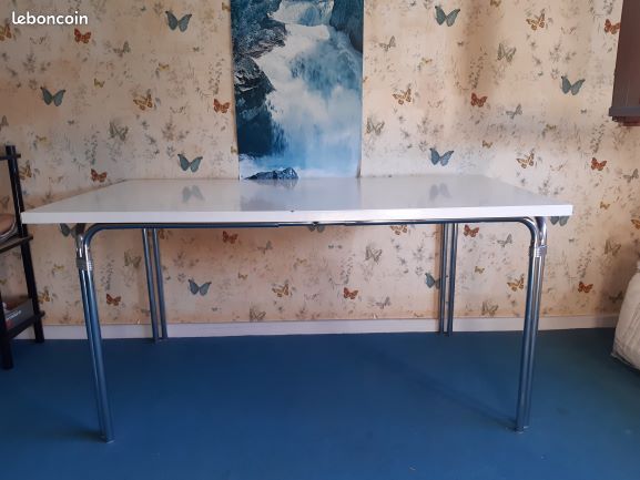 Bureau blanc (image 1)