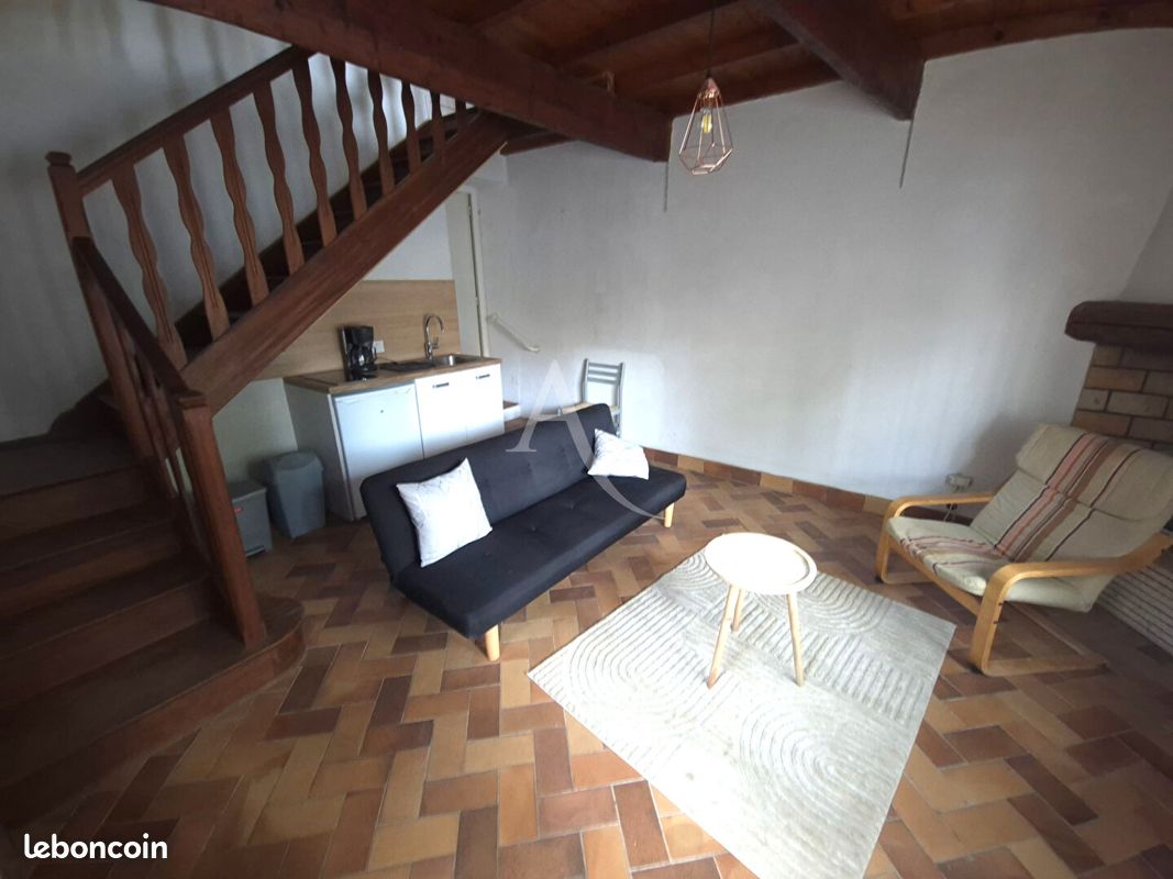 Maison 1 pièce 35 m² · à Nîmes · 35 m² · 530 €/mois