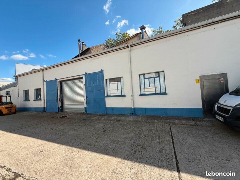 LOCAL D'ACTIVITE 217 m² LA COURNEUVE (image 1)