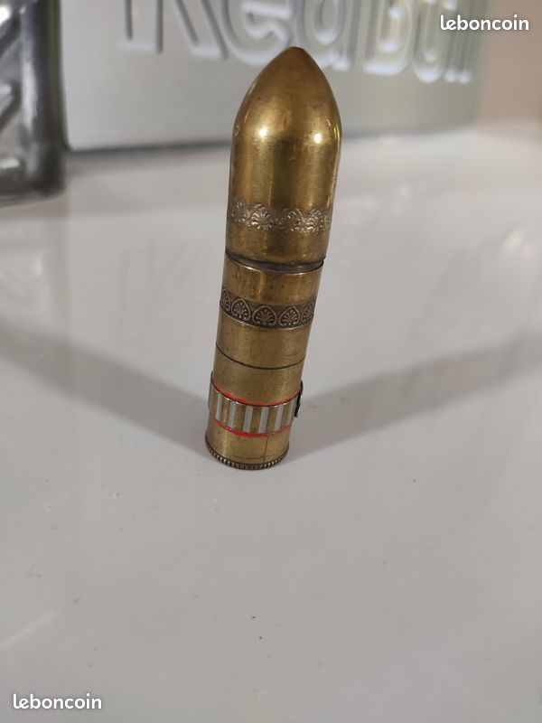 Briquet à Essence Ancien - Style "Tranchée" Première Guerre Mondiale - Objet De Collection