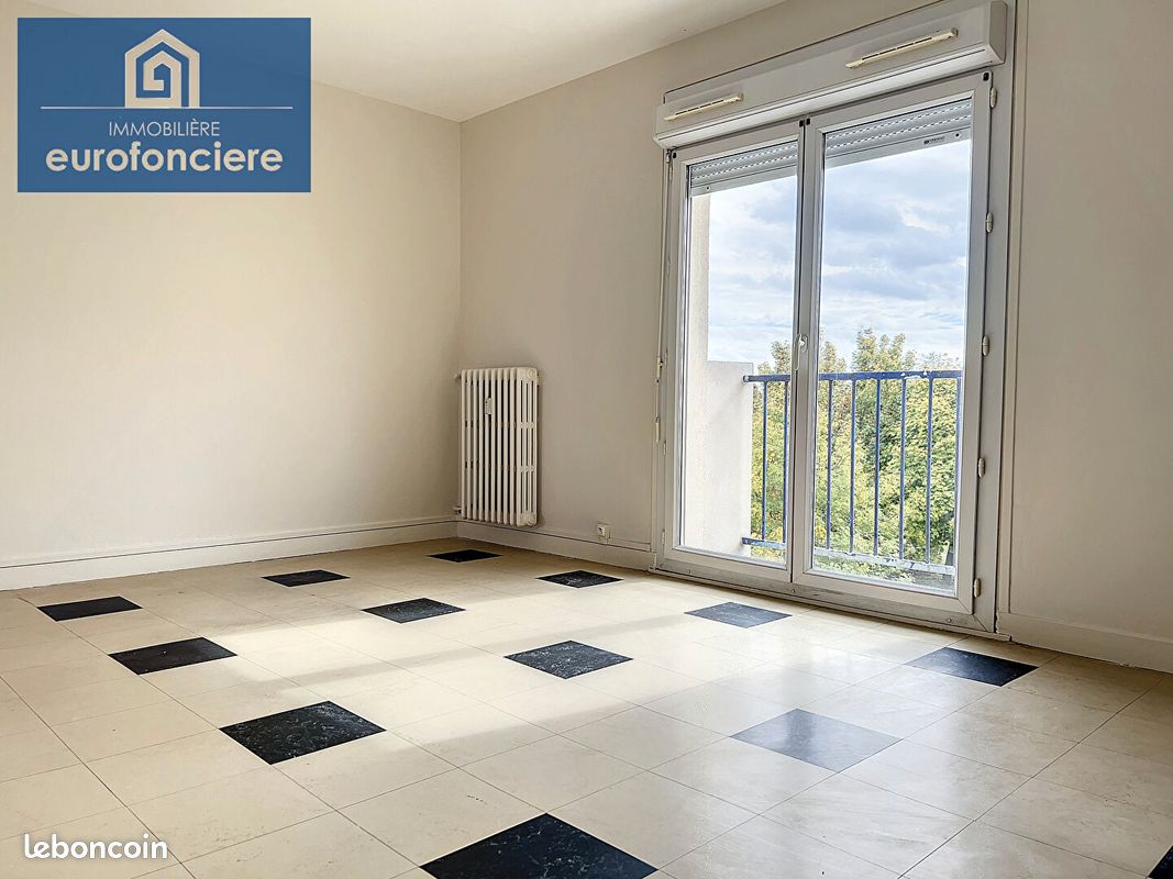 Appartement 3 pièces 60 m² · à Arcis-sur-Aube · 60 m² · 550 €/mois