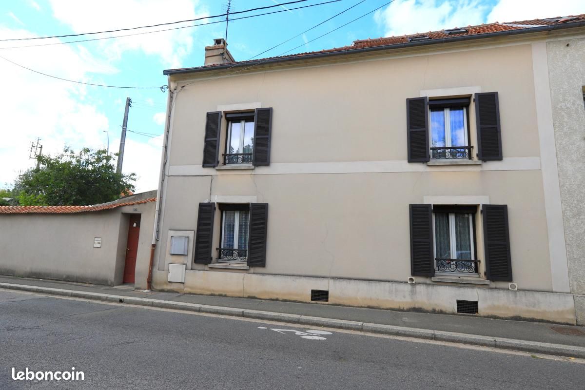 Maison 4 pièces 120 m² · à Les Mureaux · 120 m² · 212 000 €