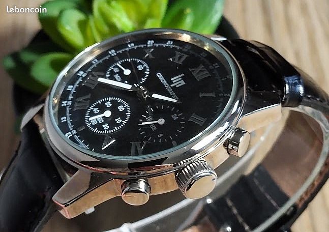 Montre LIP Chronographe Quartz Homme En Cuir Marron - Occasion Fonctionnelle - Style Habillé