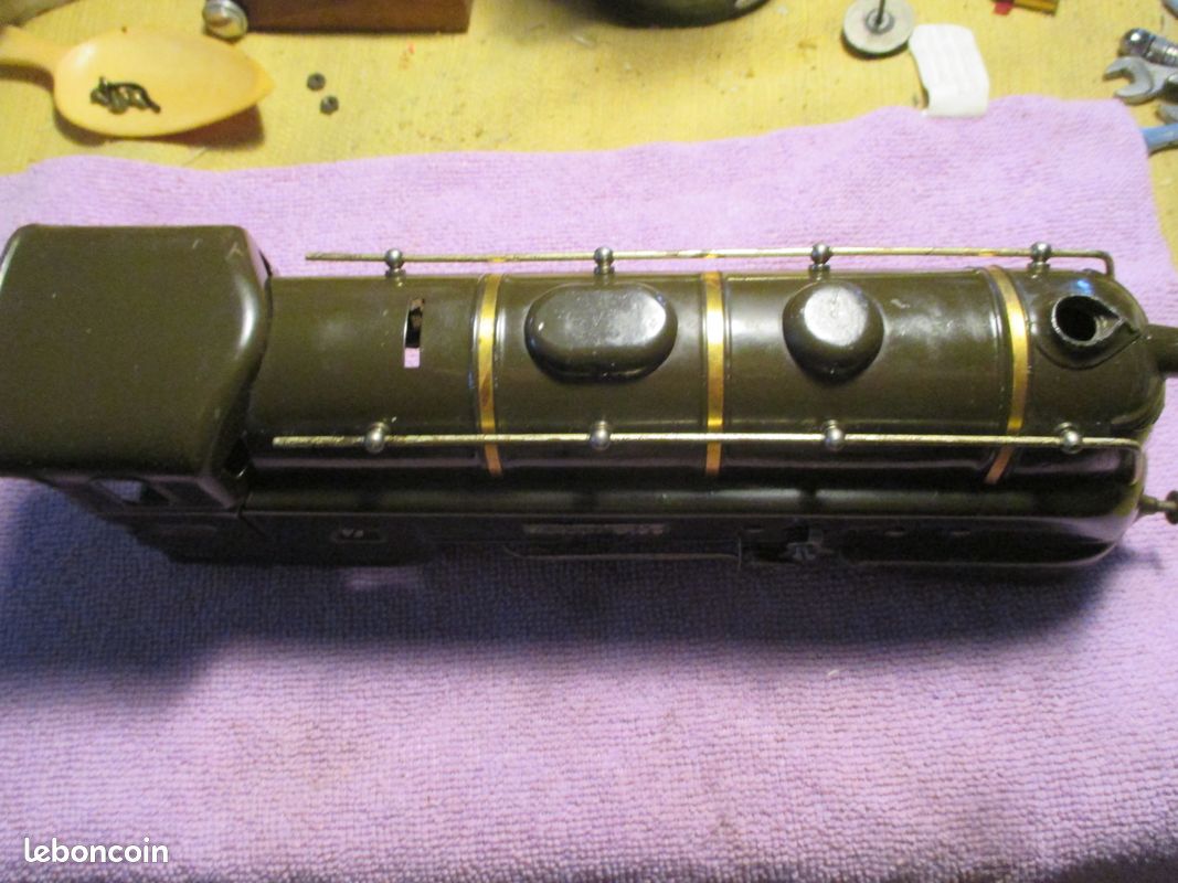 Loco JEP 222 carénée années 1938 moteur S57 plus tender - Collection
