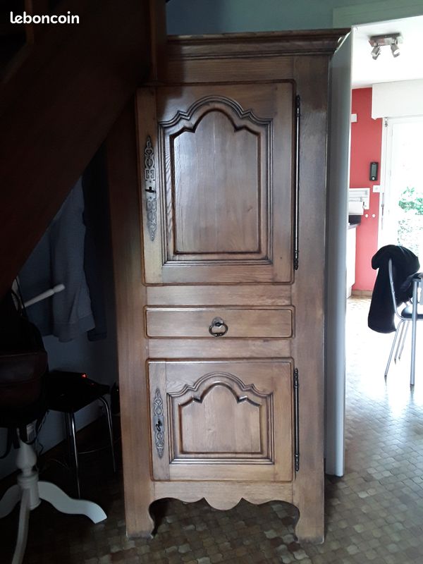 Home debout (image 1)