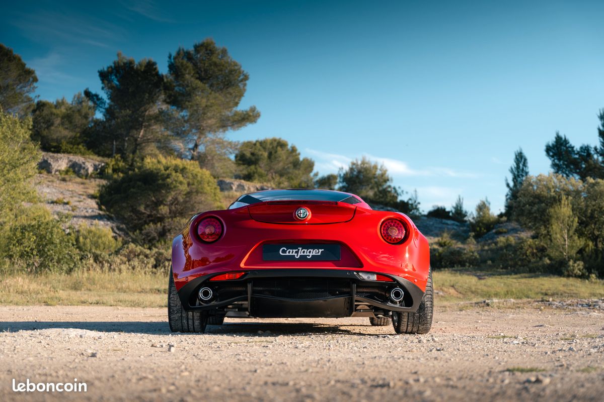 Alfa Roméo 4C - Racing pack - Première main (image 4)