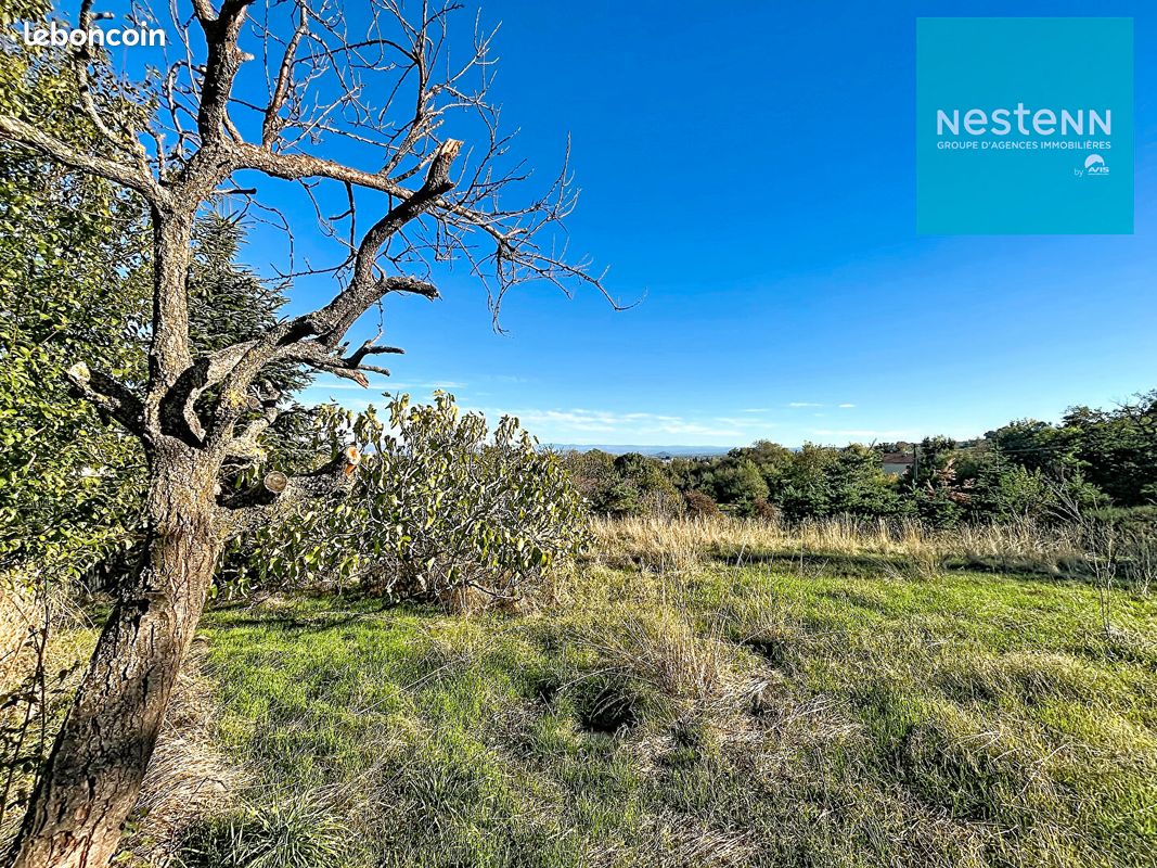Terrain 658 m² · à Montbrison · 658 m² · 85 500 €
