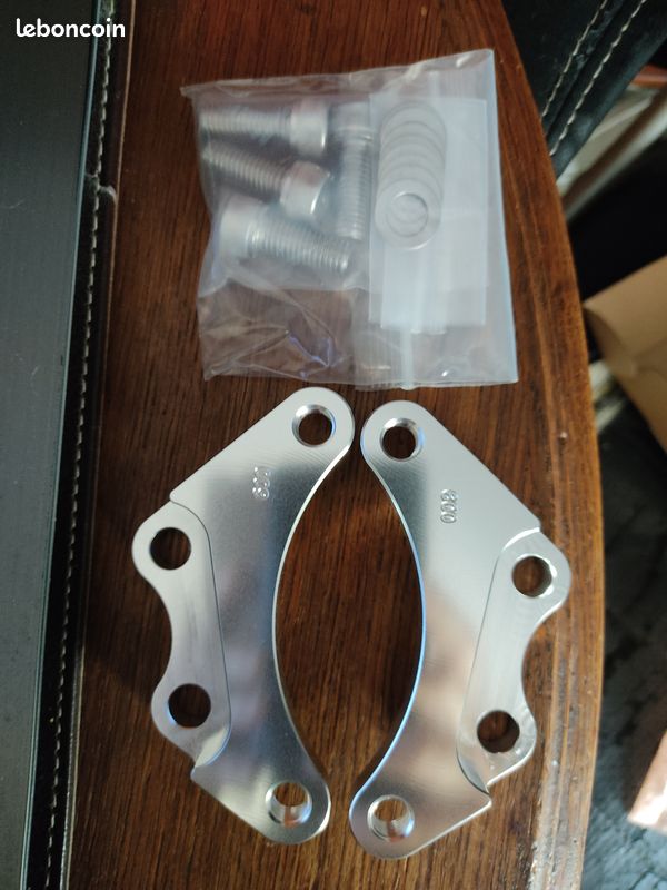 OW01 Supports étrier de frein brembo platine adaptation entraxe 40mm / 90mm taillé masse (image 2)