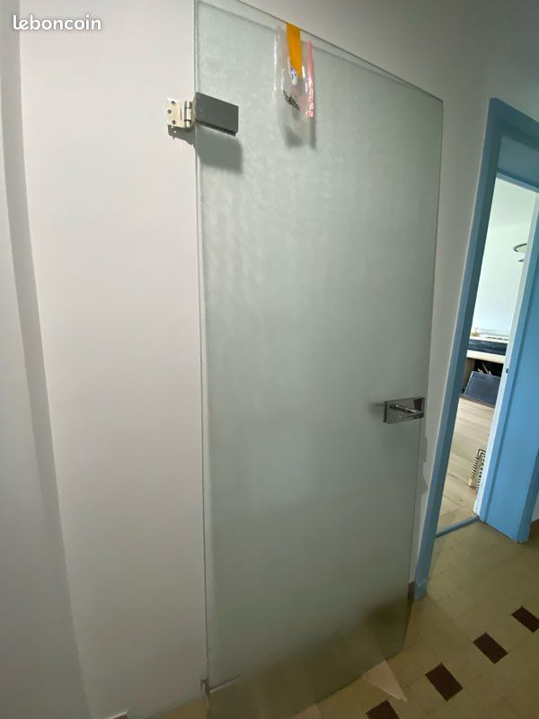 Porte intérieure en verre Saint Gobain (image 1)