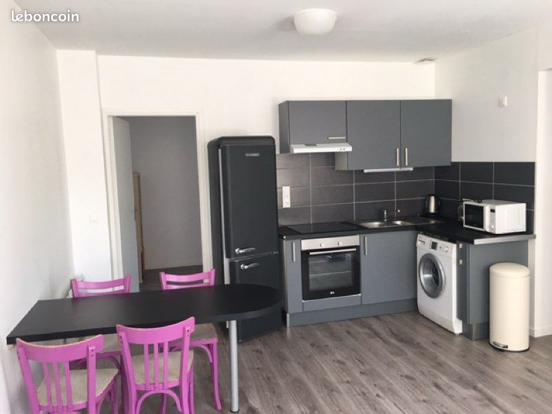 Appartement 4 pièces 60 m² · à Lille · 60 m² · 988 €