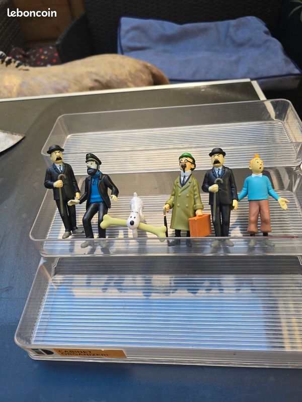 TINTIN - FIGURINE DE TINTIN À LA VALISE (12CM) - COLLECTION FIGURINES