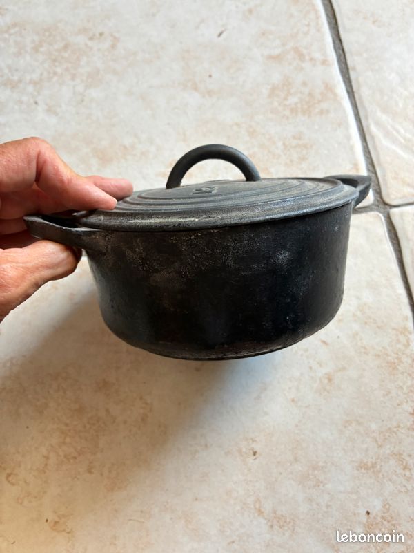 Mini cocotte en fonte (image 3)