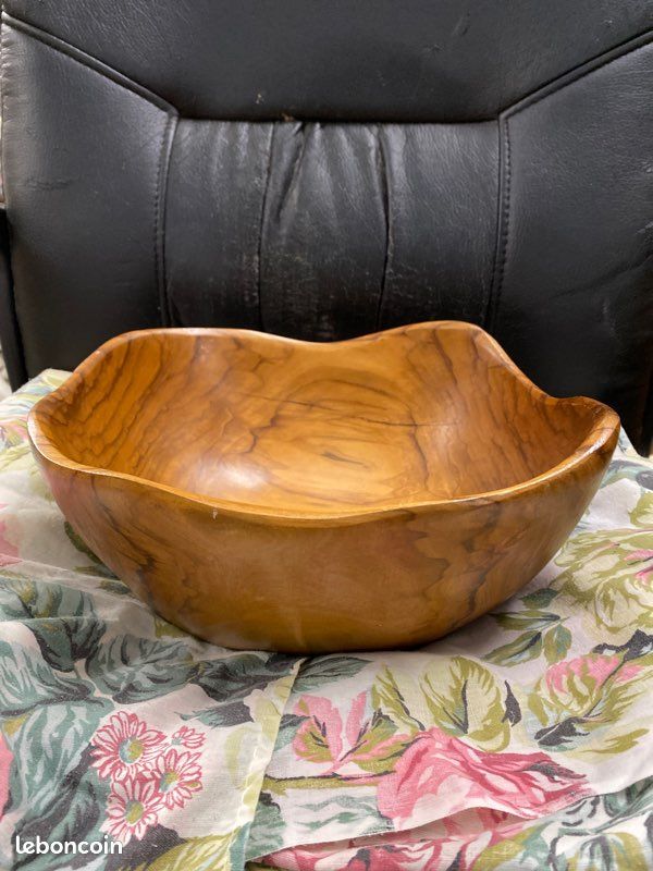 Saladier Ancien En Bois D'olivier – Ronde Et Authentique – Diamètre 24cm