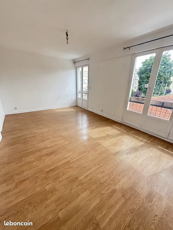 Appartement 2 pièces 50 m² · à Bergerac · 50 m² · 560 €/mois