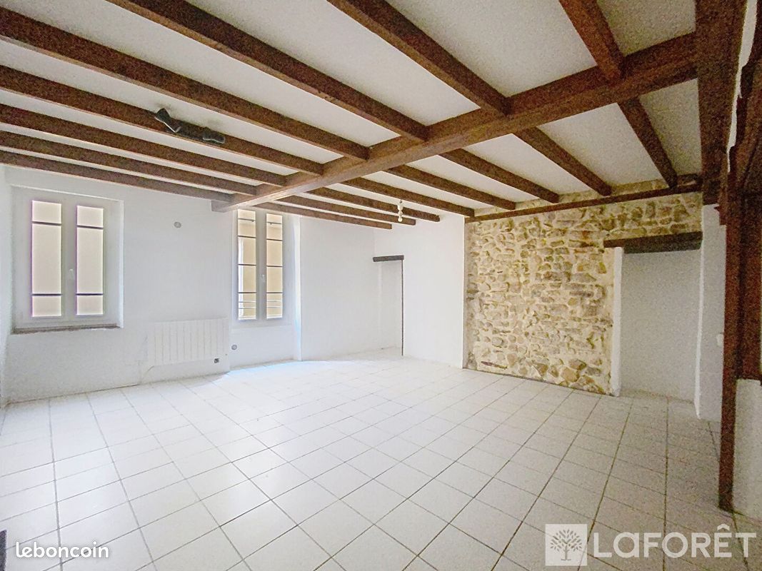 Appartement 2 pièces 46 m² · à Orange · 46 m² · 495 €
