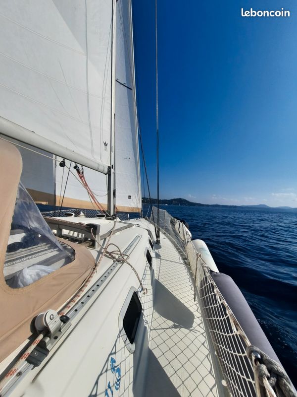 OCEANIS 370 (BENETEAU) — View photo 1