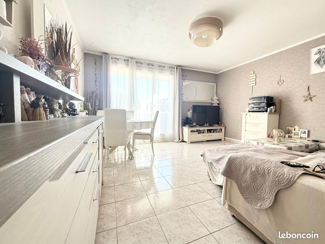 Appartement 3 pièces 59 m² · à Gagny · 59 m² · 155 000 €