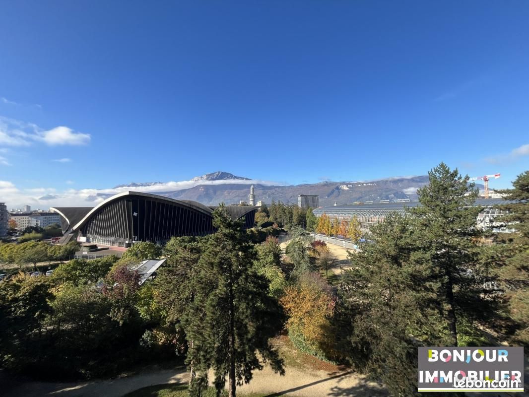 Appartement 2 pièces 47 m² · à Grenoble · 47 m² · 650 €