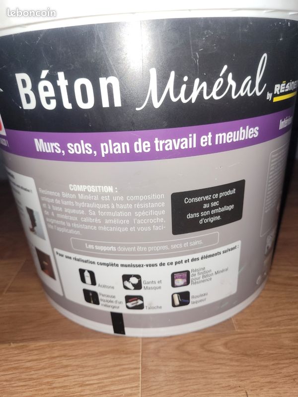 Béton minéral intérieur et résine de finition (image 4)