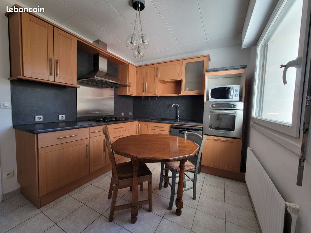 Appartement 3 pièces 62 m² · à Saint-Chamond · 62 m² · 98 000 €