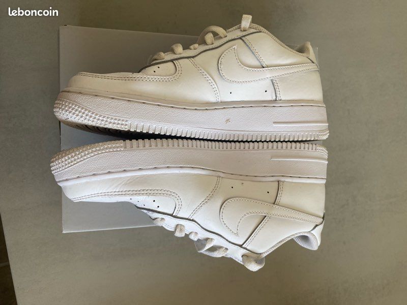 Air force 1 (image 3)