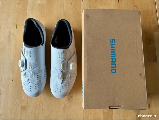 Chaussures shimano MTB taille 37 - SHIMANO - 41140 - Troc Vélo
