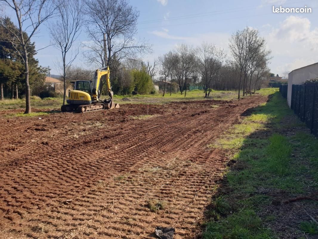 Terrain 300 m² Le Luc · 120 000 €