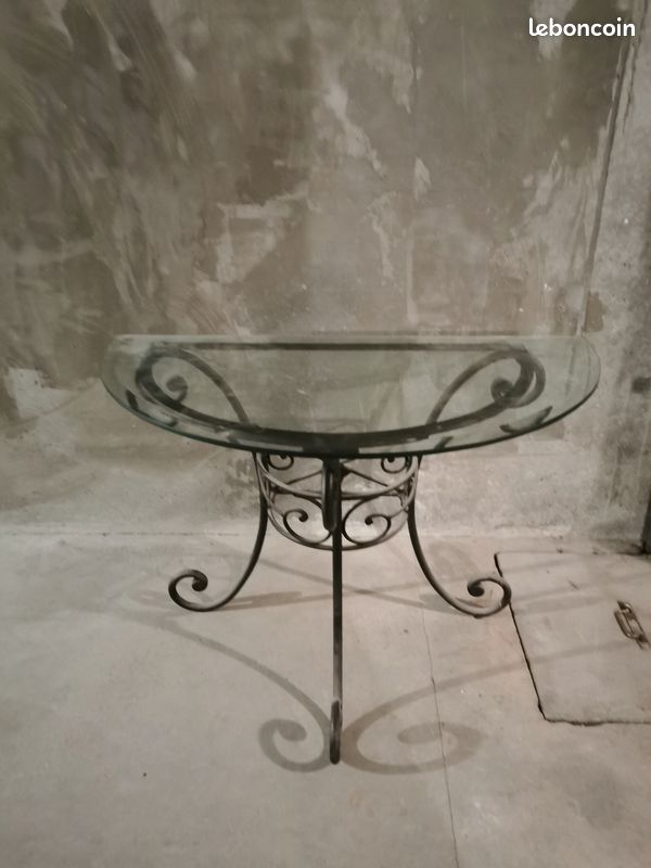 Vend guéridon fer forgé (image 1)