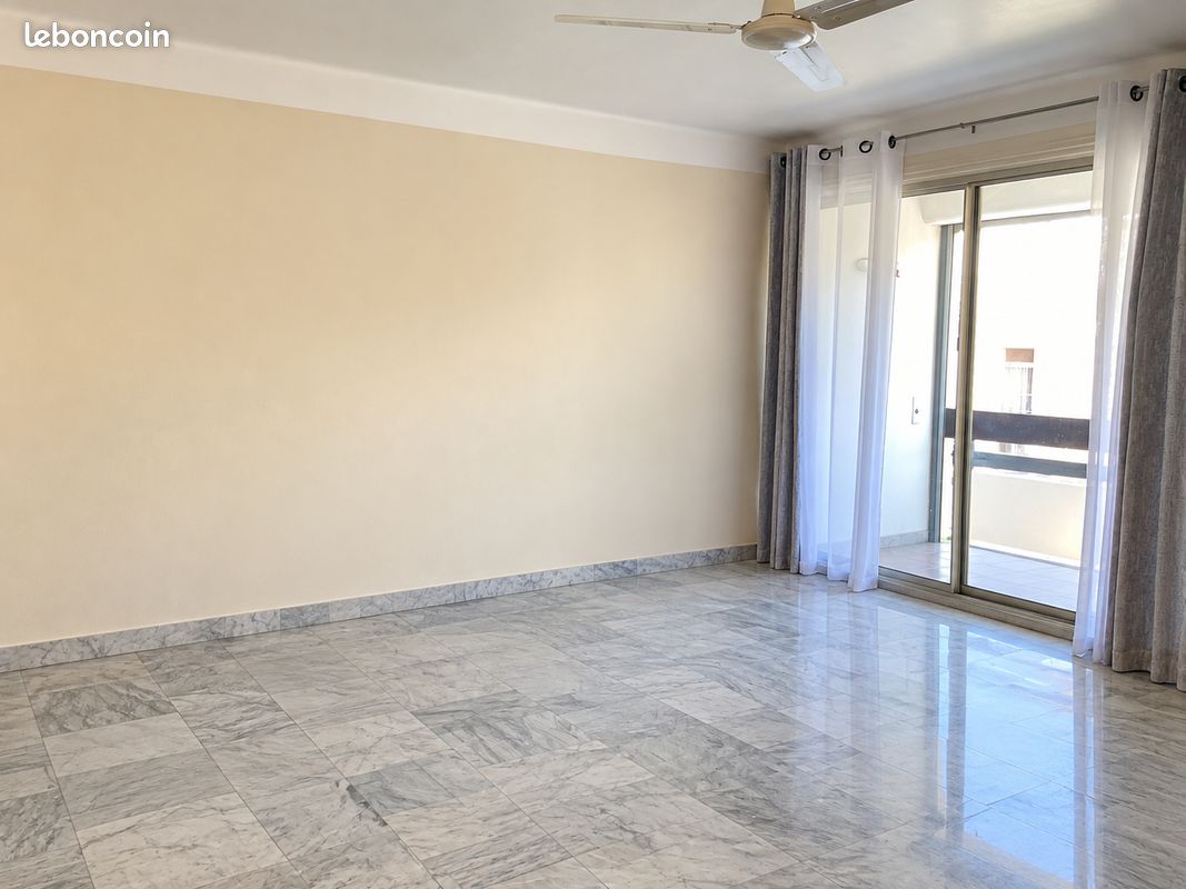 Appartement 1 pièce 35 m² · à Hyères · 35 m² · 154 000 €