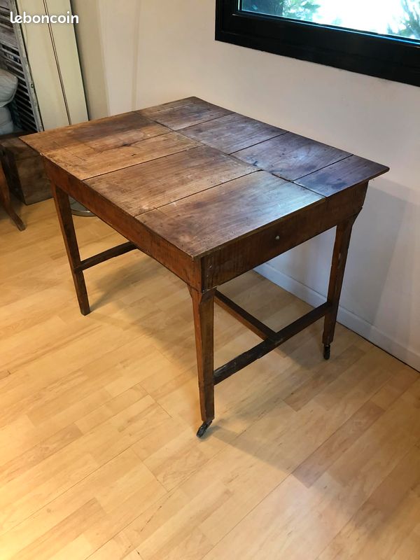 Table atelier (image 1)