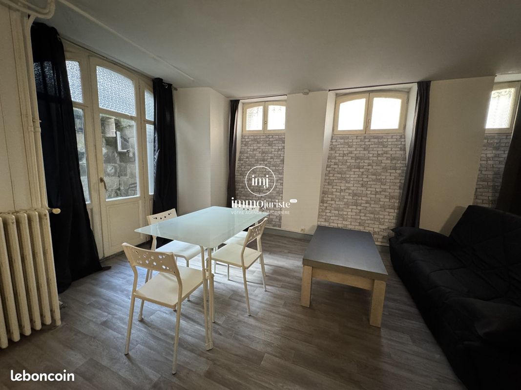 Appartement 1 pièce 28 m² · à Limoges · 28 m² · 390 €