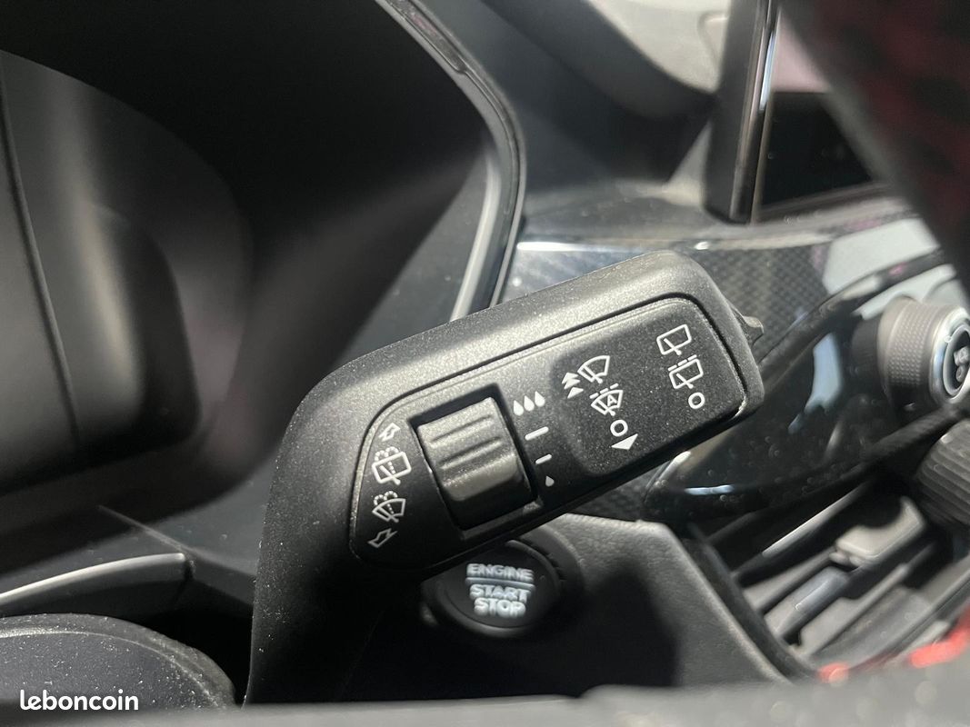 FORD KUGA 2.5 Duratec 225 ch PHEV e-CVT ST-Line CAMERA DE RECUL - DETECTEUR D'ANGLE MORT - REGULATEUR ADDAPTAT (image 25)