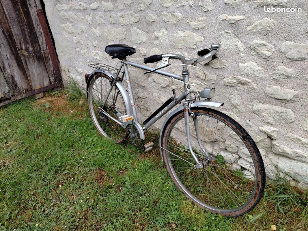 Insigne De Tête De Vélo Vintage – Cycles A SUTTER, Fabriqué En France