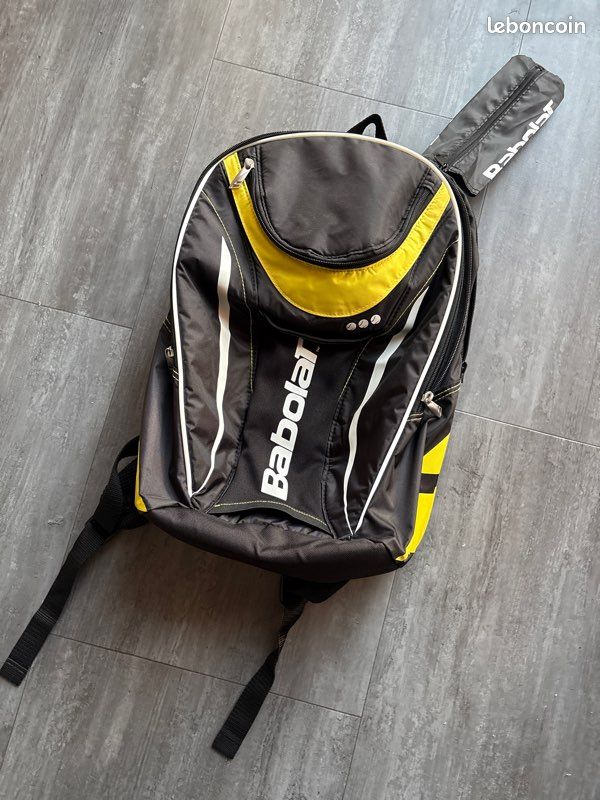 Lot badminton sac 2 raquettes et volants - Sport & Plein air Lot badminton sac 2 raquettes et volants - Sport & Plein air