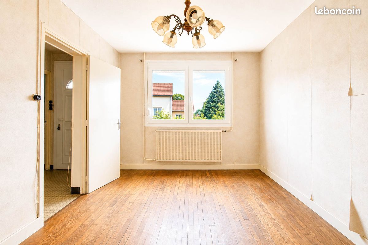Maison 4 pièces 74 m² · à Floing · 74 m² · 114 000 €
