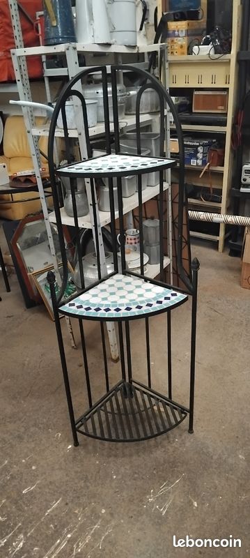 Etagere d'angle (image 1)