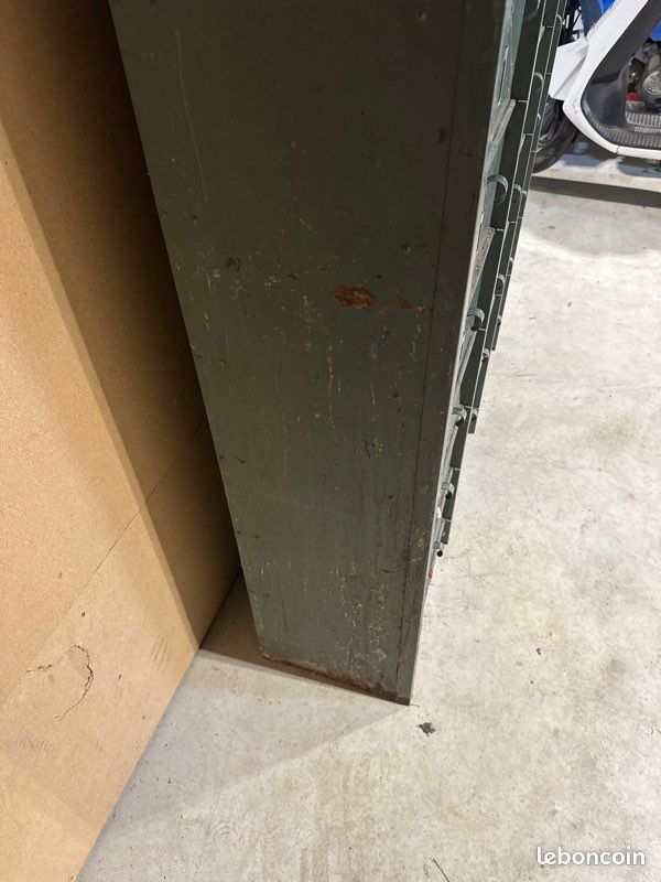 Armoire casier métallique (image 3)