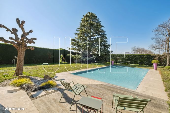 Maison 6 pièces 150 m²