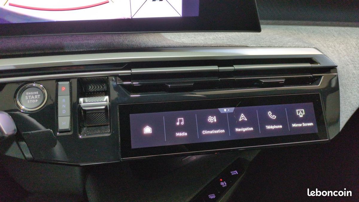 Peugeot 5008 allure hybrid 145 cv bva e-dcs6 (-28%) options : navigation panoramique, pack 360, sieges chauffants (image 3)