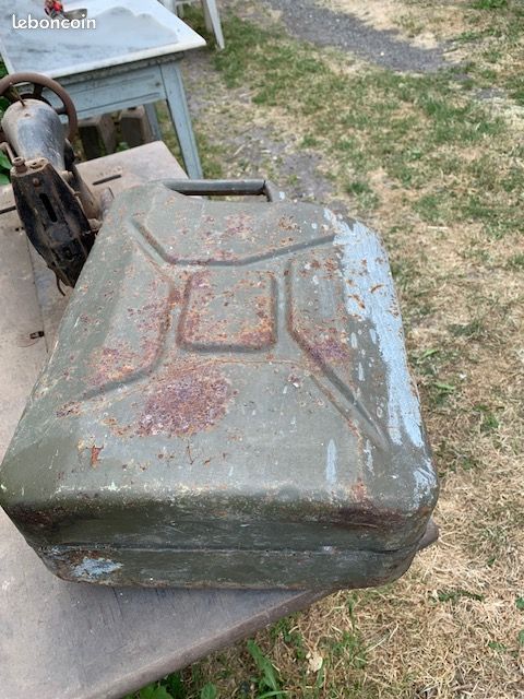 Jerrycan débarquement Normandie 1944 (image 2)