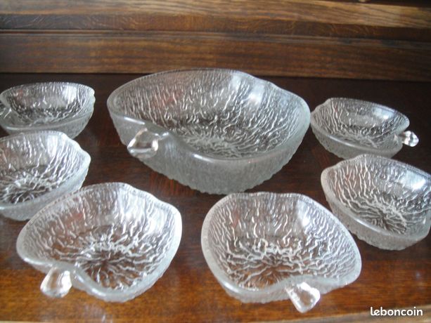 Coupelles à fruits en verre Coupe à fruits ou à glaces vintage Set de 5 coupes Verre moulé et coloré Cadeau Art de la table Table chic - France