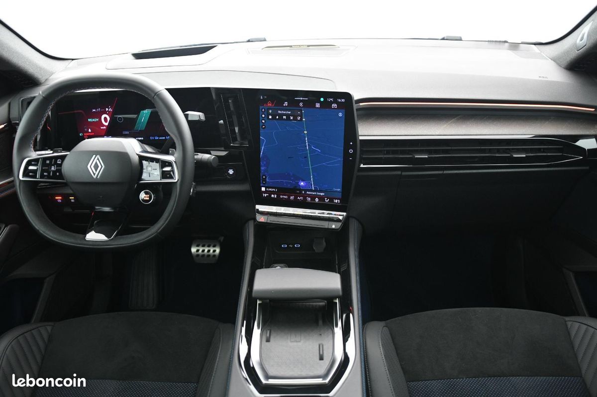 RENAULT RAFALE E-Tech 4x4 300 atelier Alpine (image 2)