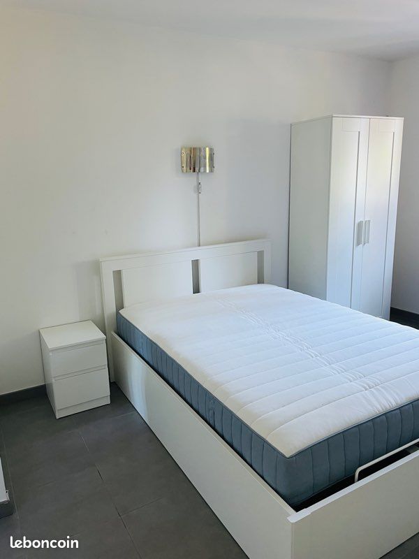 Location appartement avec piscine privée à la Ciotat (image 2)