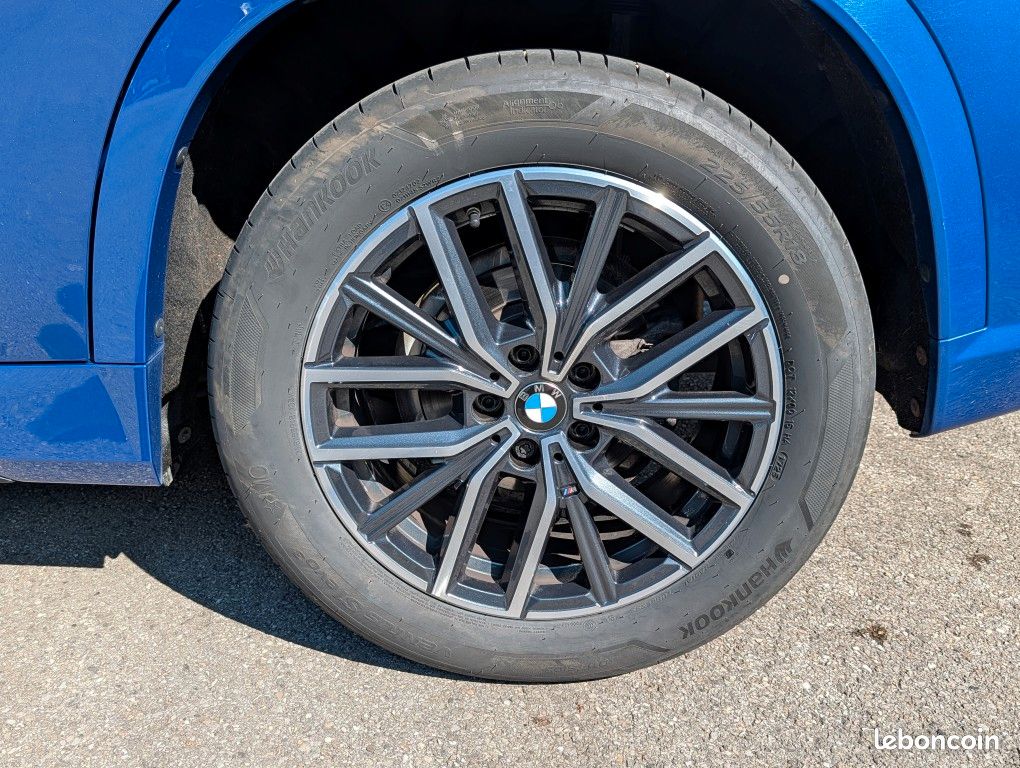 Bmw x1 u11 sdrive18i 136 ch bva m sport cuir / camera / carplay / attelage electrique (image 9)