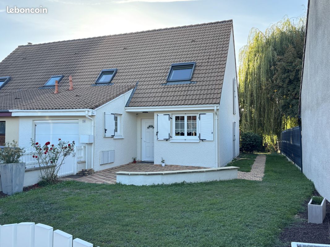 Maison 5 pièces 100 m² · à Sargé-lès-le-Mans · 100 m² · 242 650 €