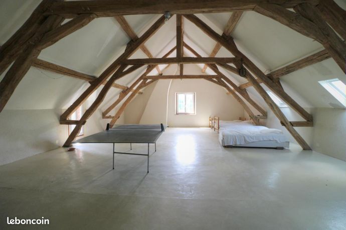 Maison a louer sainte-genevieve-des-bois - 6 pièce(s) - 226 m2 - Surfyn