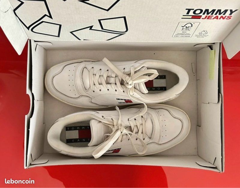 Chaussures Tommy Hilfiger blanches taille 41 Chaussures