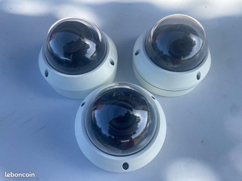 Lot caméra dôme Hanwha QNV-6070R (image 1)
