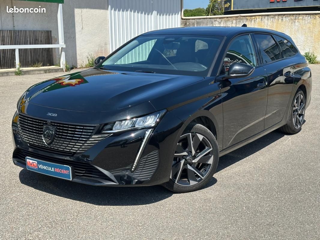 Peugeot 308 SW Hybrid 145 e-DCS6 Allure (image 2)